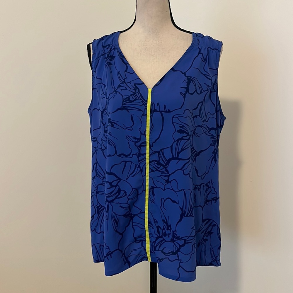 Liz Claiborne blue, floral, sleeveless shirt, size XL